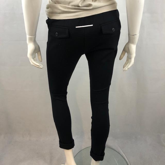 CHINO TROUSERS CONTRAST