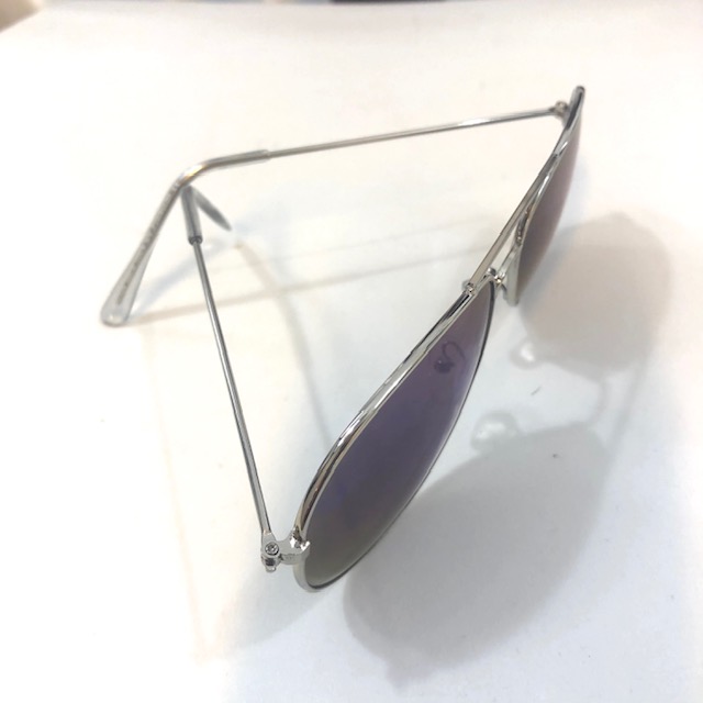 AVIATOR SUNGLASSES