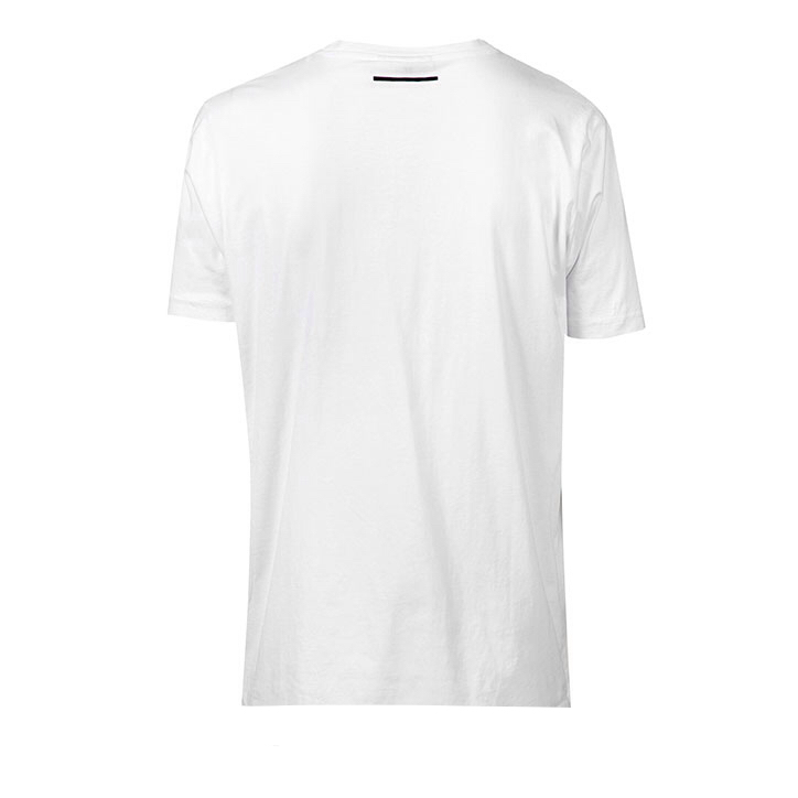 t-shirt I don't give interviews