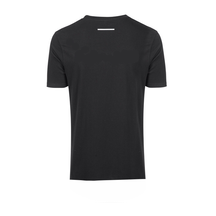 t-shirt I don't give interviews